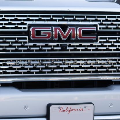Picture of GMC S8 30-Inch Behind the Grille Light Bar Kit - GMC 2020-23 Sierra 2500HD/3500HD