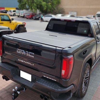 Picture of BAKFlip MX4 Chevrolet Silverado / GMC Sierra 19-25, 5'8"""" Bed, Tonneau Cover, CARBON PRO