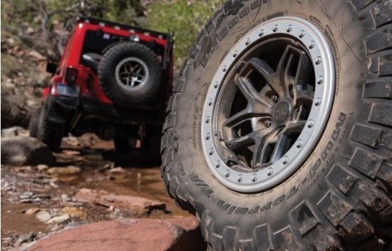 Picture of Jeep Wrangler JK/JL 07-21 Borah Wheels, Onyx 17x8.5""""