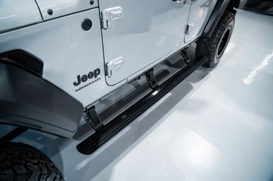 Picture of Jeep Wrangler JL 2DR & 4DR 18-26 Power Steps GEN2, Automatic Side Steps